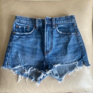 A&F high rise mom shorts